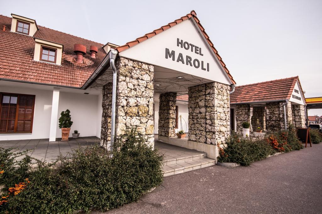 Hotel Maroli Mikulov Ngoại thất bức ảnh